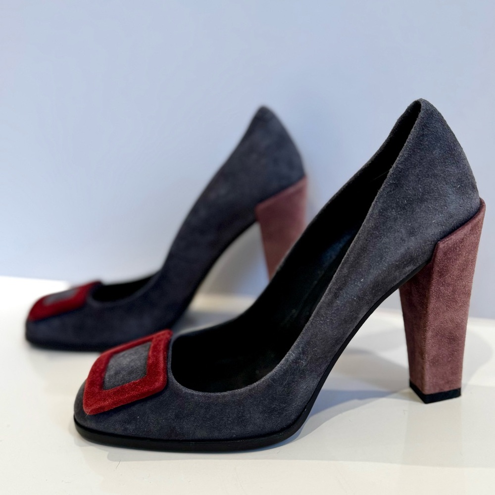 Roger Vivier Suede Colourblock Pumps